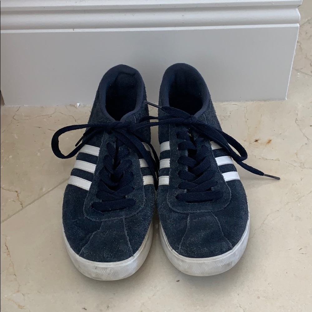 Used Adidas Sneakers. Navy. Size 9